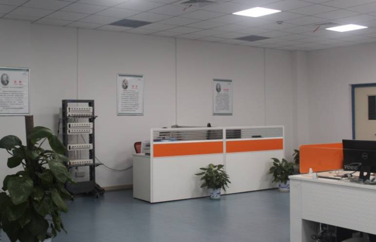 軟件開(kāi)發(fā)部.jpg 軟件開(kāi)發(fā)部.jpg